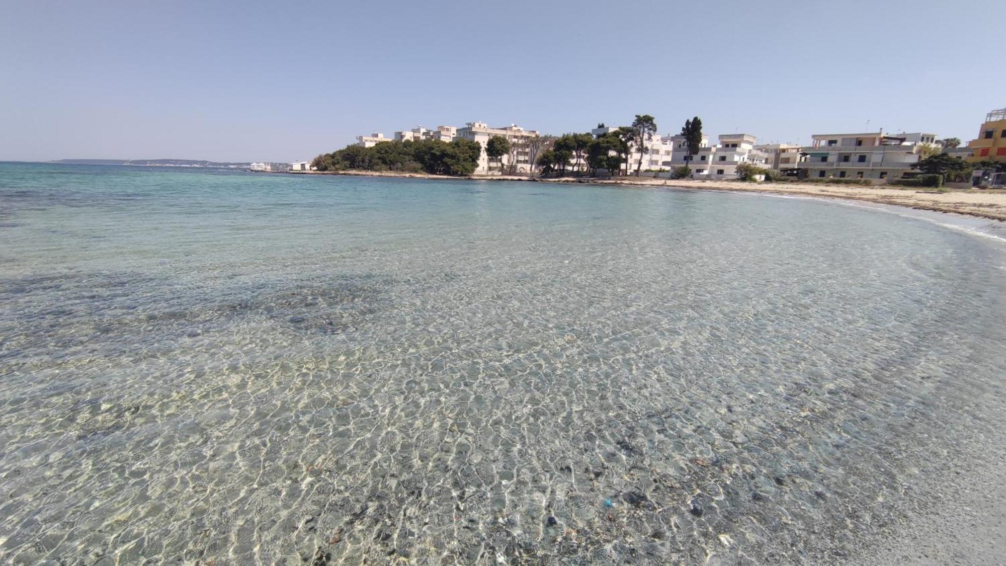 Suite Con Terrazzo Sul Mare E Discesa In Spiaggia A Gallipoli Kültér fotó